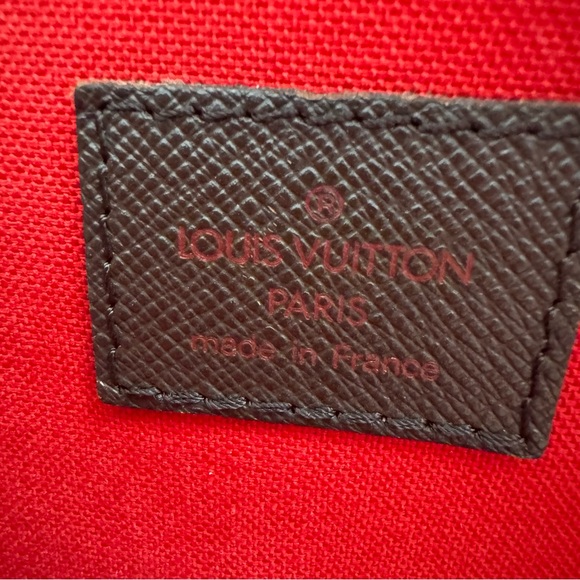 Vintage Louis Vuitton Belem MM in Damier Ebene - Picture 4 of 17